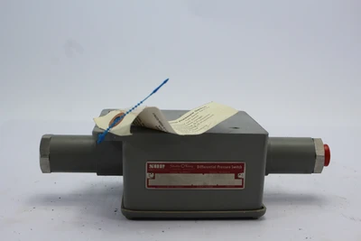 New | in-Stock Static O'ring 13RB-K5-M4-C1A Pressure Switches California US | Davliegogo LLC #1706784