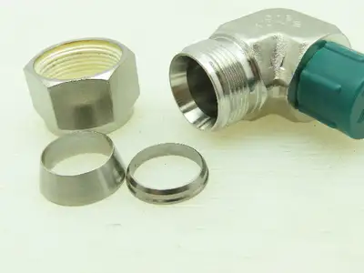 Parker Stainless 90° Male Elbow Compression Fitting  5/8" Tube 3/8" NPT Lot of 3