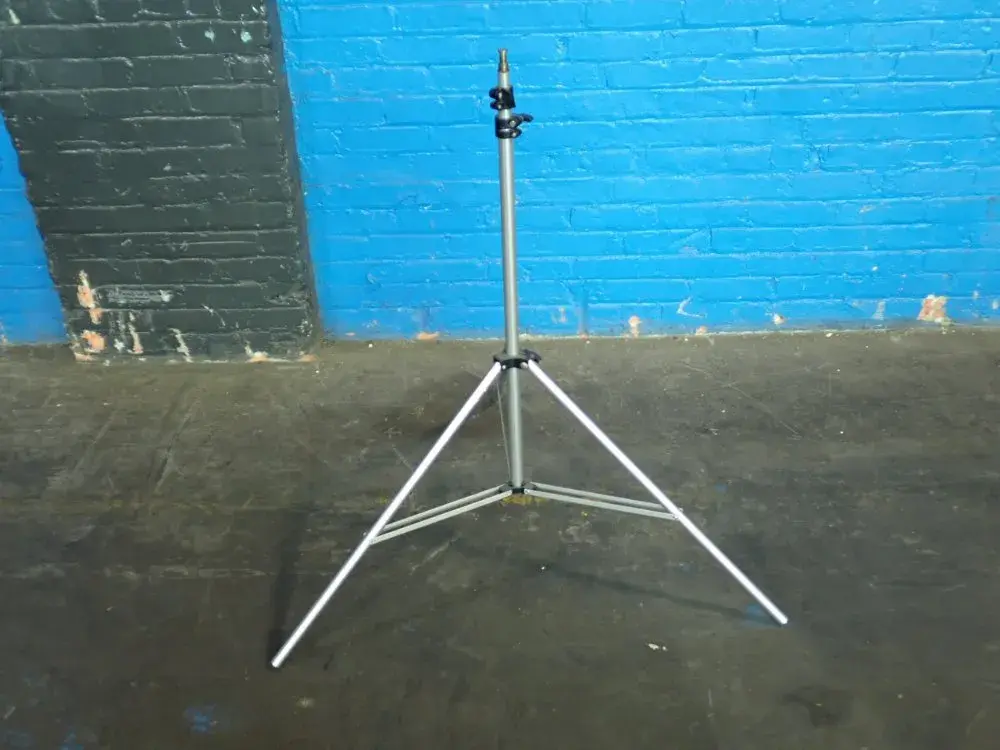 Manfrotto Tripod Stand