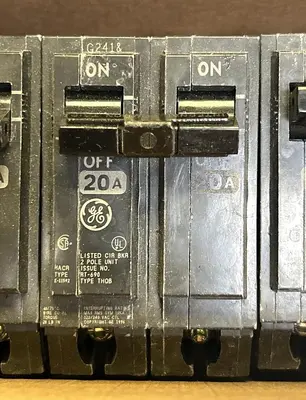Used GE THQB220 Miscellaneous Equipment (Electrical & Power) | Surplus Asset Holdings #1196260
