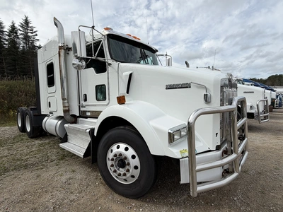 Used 2015 KENWORTH T800 TRUCK TRACTOR Conventional trucks Michigan US | Miedema Asset Management Group #1709425
