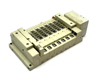SS5V2-W10S0D-08B-N3 | SMC  Plug-In Pneumatic Manifold - Used