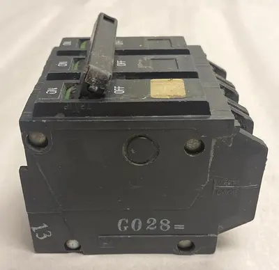 Used GE THQL32020 Circuit Breakers | Surplus Asset Holdings #1188967