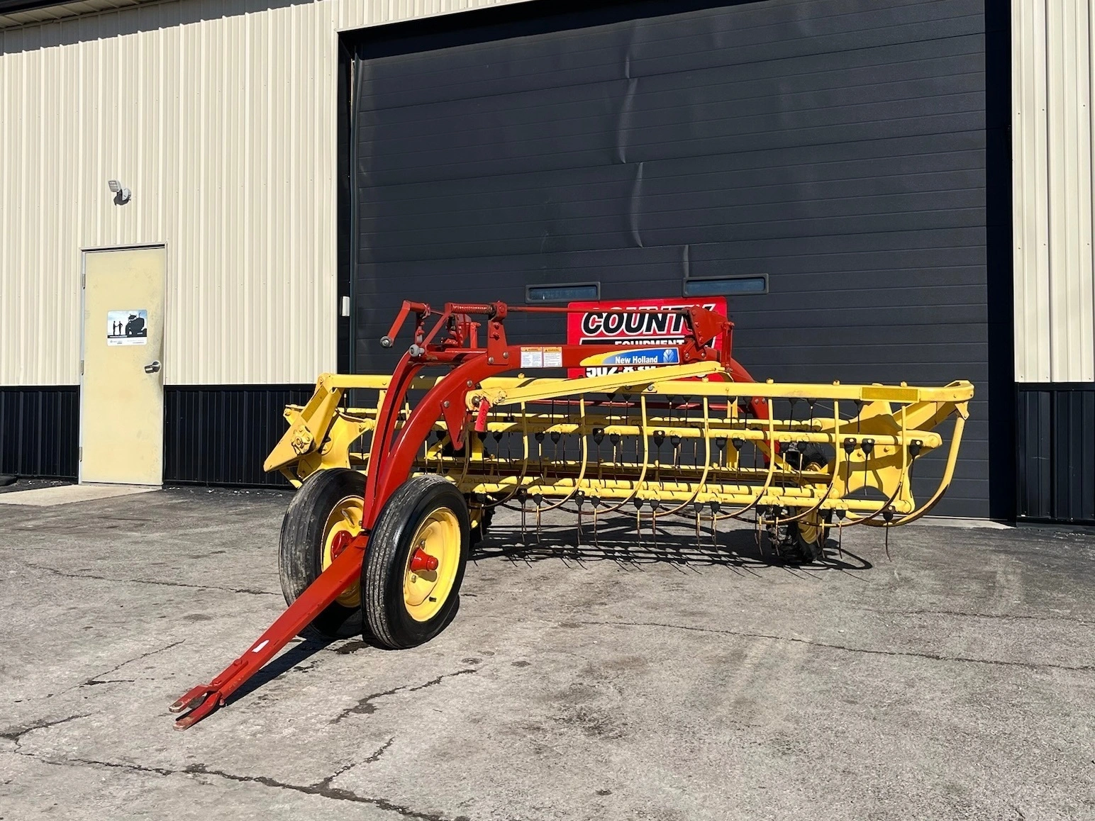 USED NEW HOLLAND 256