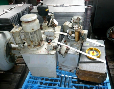 Krauss-Maffei HZ 160/4A peeler centrifuge, rubber-lined.