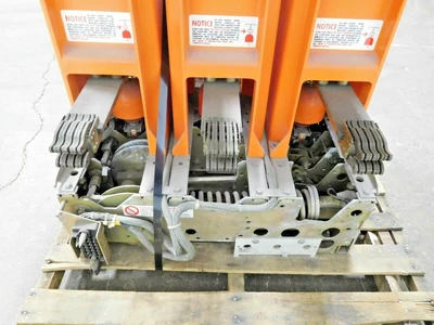 Used GE VB 7.2-500-3 Circuit Breakers Ohio US | Equipment Recovery Corp. #1330527