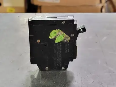 20 Amp, 1 Pole, 120/240 Volts Circuit Breaker
