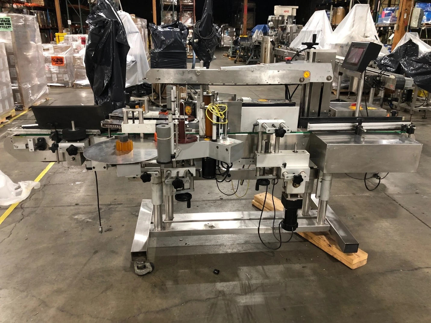 USED CVC LABELER CVC 4300