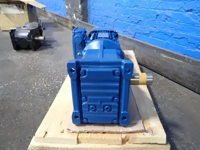 Sew-eurodrive 1.0 Hp Gear Drive