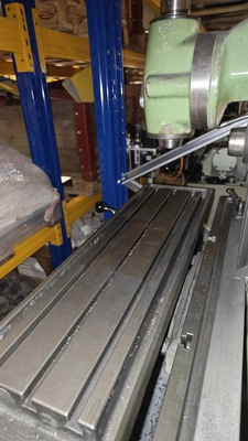 ACIERA Universal Mill, 2× in very good used condition, price per machine