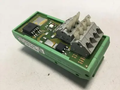 USED PHOENIX CONTACT UMK-SE 11.25-1