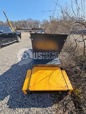 USED MACHINEX C-11 RUBBER BELT INCLINE