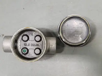 1" Conduit Outlet Box with Cover