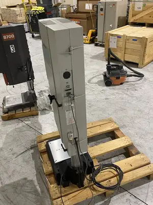 Used BRANSON Integrated Ultrasonic Welder 200/245VAC Input 14A Ultrasonic Welders Michigan US | Maverick Industrial Sales #1398026