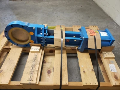 Newcon 8" 150 Class Steel Gate Valve Pneumatic Auctuator