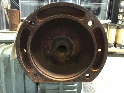 Fixed Star FCEDO Right Angle Worm Gearbox / Speed Reducer 300:1