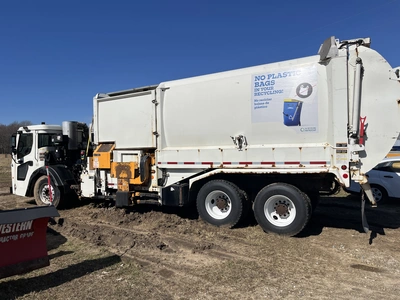 USED 2018 MACK LR613 REFUSE