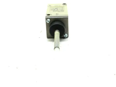 NEW OMRON HL-5300G LIMIT SWITCH HL5300G