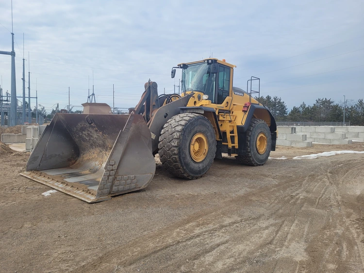 Used 2014 Volvo L220H Wheel Loaders Michigan US | Zadoon Equipment #1480772