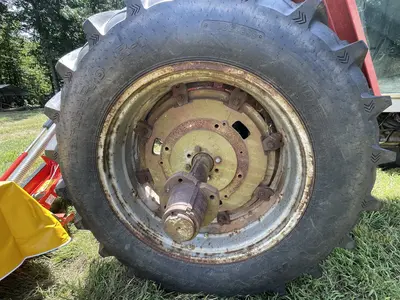 Used 1975 MASSEY FERGUSON MF 2745 Tractors & Trailers Virginia US | Proxy Equipment #1378463