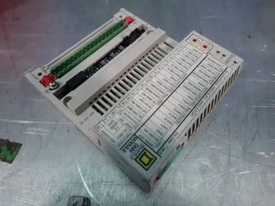 Used SQUARE D 5204634453 PLC Input & Output Ohio US | HGR 24 #882817