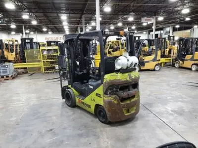 USED 2020 CLARK S20CL