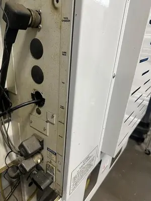 USED 2005 HAAS MDC500