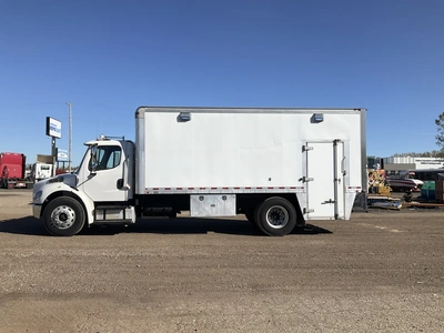 Used 2017 FREIGHTLINER GLIDER KIT Box trucks Michigan US | Miedema Asset Management Group #1579188