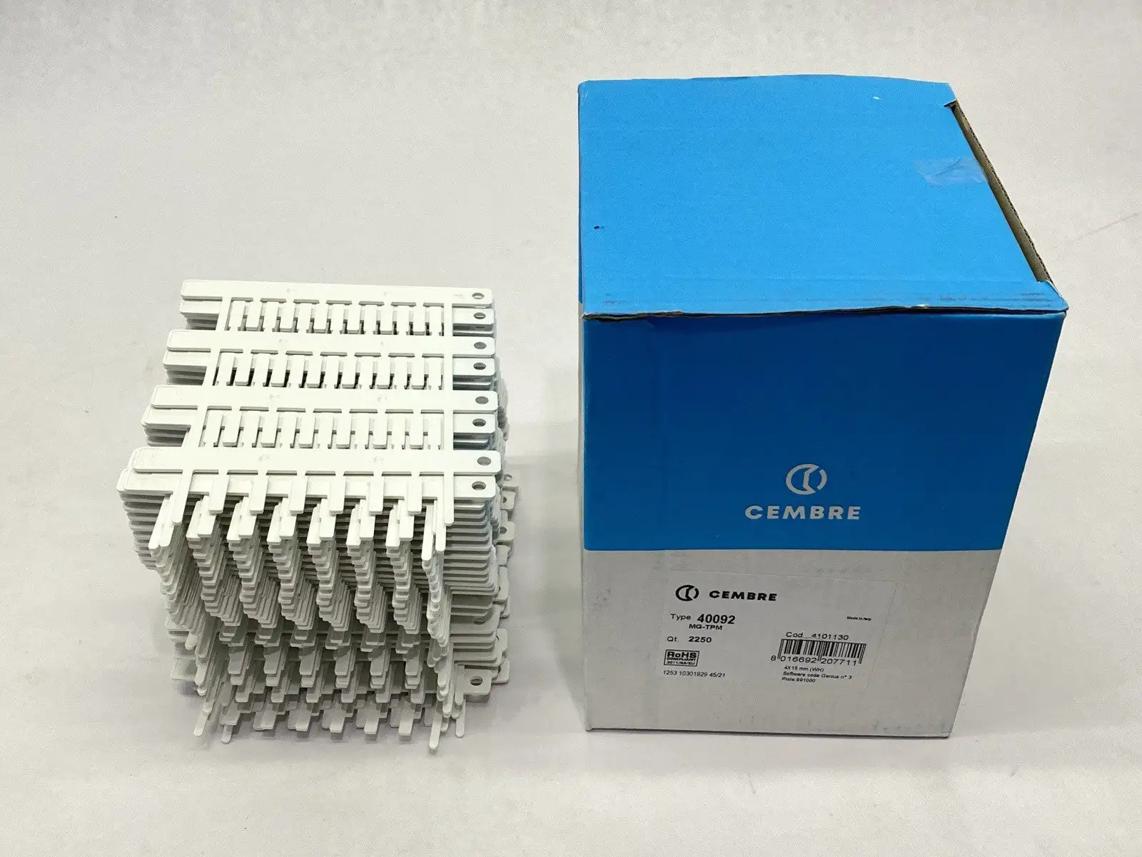 40092,MG-TPM | Cembre 40092 Terminal Marker Tags MG-TPM QTY OF 2250 - New Other