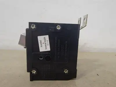 USED CUTLER-HAMMER BA220