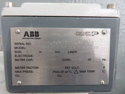 New ABB 1" Flowmeter model 10DX311EEE09P1A2FAA1132