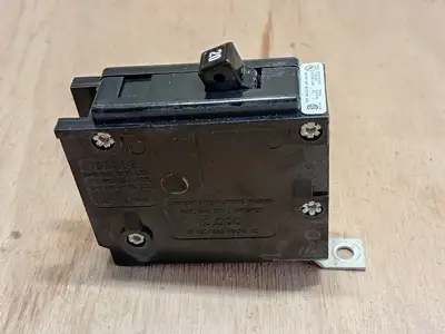 Used CUTLER-HAMMER BA120 Switchgears British Columbia CA | Lenmark #1438665