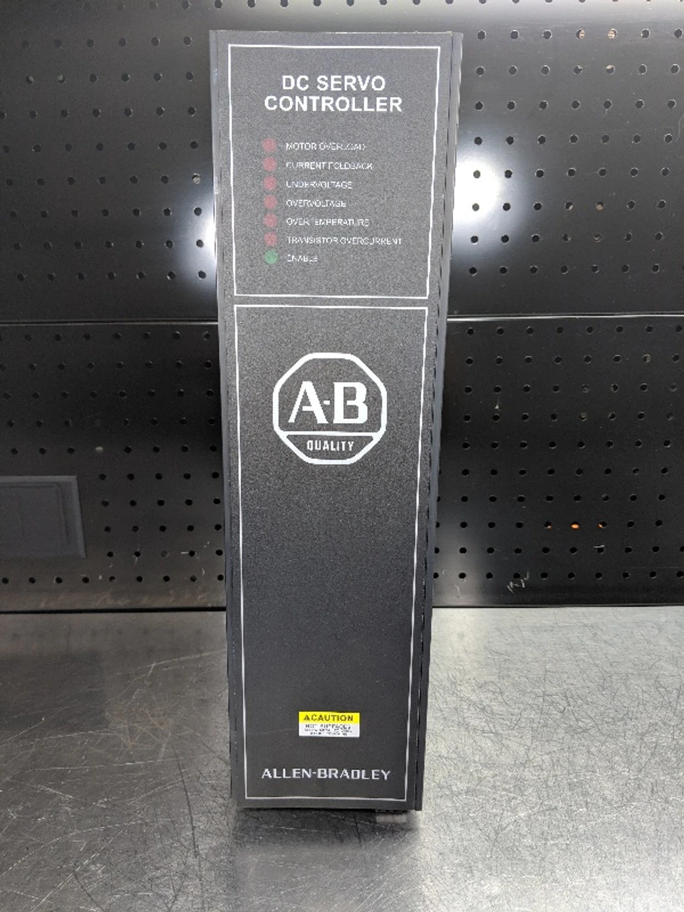 Allen-Bradley 1388B-AV40-D DC Servo Controller 150 Volts 40 Amps 3KW (LOC2762A)