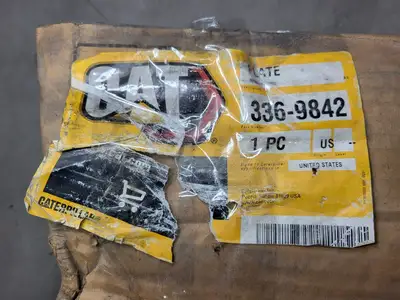 NEW CATERPILLAR 336-9842