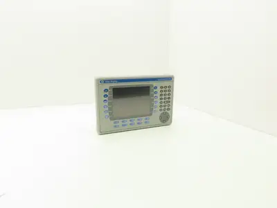 Allen Bradley 2711P-B7C4D8 PanelView Plus 700 Graphic Terminal Touch Screen 24V