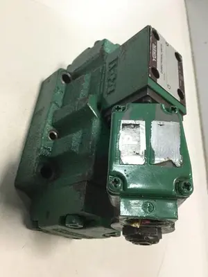 USED YUKEN DSHG-04-3C0-E-A115-3135