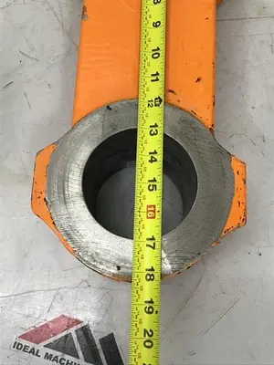 USED CINCINNATI MILACRON VT220-17 / TL