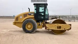 USED 2019 Caterpillar CS56B