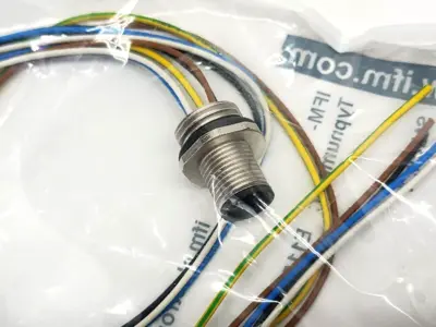 ESTGH050MSS00,5E05 (M16),E11588 | ifm E11588 Male Receptacle M12 5-Pin 0.5m, M16 Mounting ESTGH050MSS00,5E05 (M16) - New