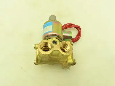 Honeywell Skinner XL3LB3150 Brass Solenoid Valve 3-Way NC 120V 150 PSI 3/8" NPT
