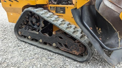 USED 2015 VERMEER RTX250