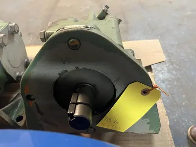 Used VICKERS 3520V38A-5-1AA-10-132 Pumps | Surplus Asset Holdings #1206214