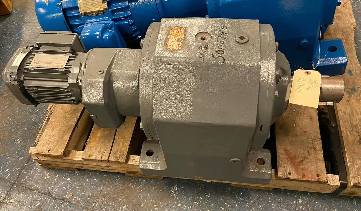USED SEW-EURODRIVE R93R63DT80K4TH-KS