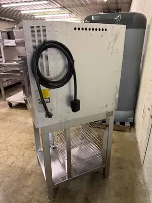 Used Vulcan Used Vulcan ET4 Electric Convection Oven with Stand 240V 1PH Electric Ovens Illinois US | Falcon Restaurant Supply #1375134