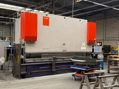 Used 2010 BYSTRONIC XPERT 400 Press Brakes NL | Mach 4 Metal #1404097