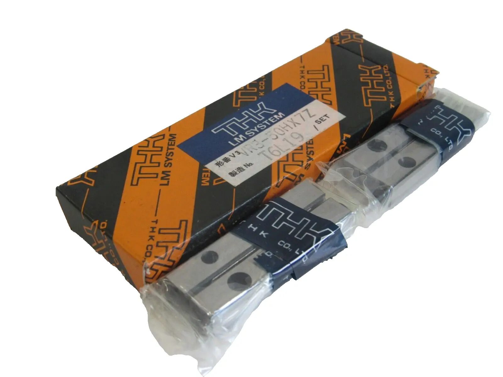 NEW THK VR3-50HX7Z CROSS ROLLER GUIDE VR350HX7Z