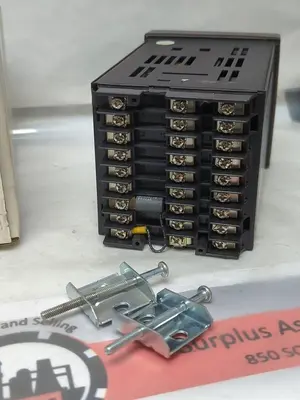 Used HONEYWELL UDC3000 Industrial Controls Ohio US | Surplus Asset Holdings #1242524