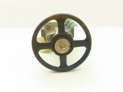 Powell 2474 Stainless Globe Valve 1-1/2" Socket Weld 200 WOG Rising Stem