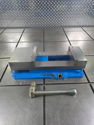 KURT D688 Tooling | GMT (8)