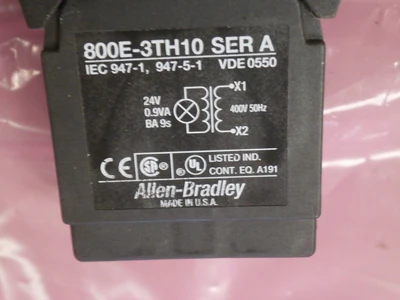 USED Allen Bradley 800E-3TH10